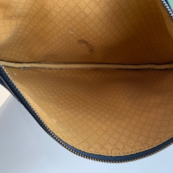 Vintage Gucci bag in navy blue suede and leather, early 1980s - Picture 9 of 11